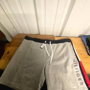 Tommy Hilfiger Relaxed shorts size XXL